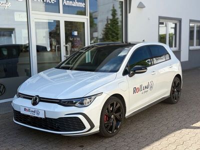 Second-hand VW Golf VIII GTE 150 CP (110 kW) 2022 Alb Berlinǎ