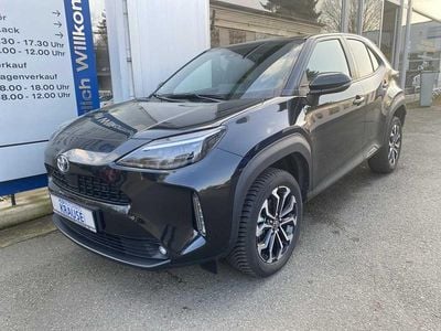 Usata Toyota Yaris 92 CV (67 kW) 2024 Nero Utilitaria