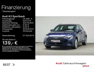 Gebraucht Audi A3 Basis 116 PS (85 kW) 2024 Navarrablau metallic Limousine