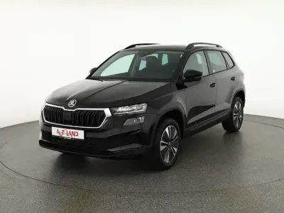 Neu Skoda Karoq Selection 150 PS (110 kW) 2025 Grau SUV