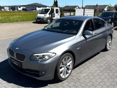 Gebraucht BMW 525 218 PS (160 kW) 2013 Grau Limousine