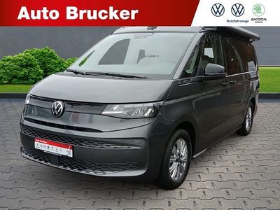 Neu VW California Beach 150 PS (110 kW) 2025 Grau Van