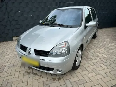 Gebraucht Renault Clio 98 PS (72 kW) 2005 Silber Kleinwagen