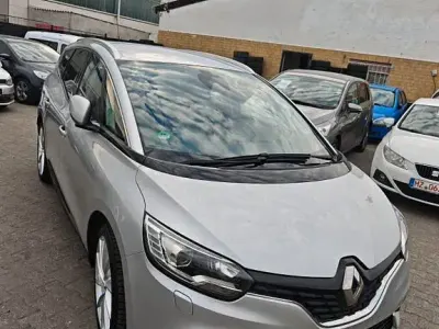 Gebraucht Renault Scénic IV Experience 116 PS (85 kW) 2017 Silber Van / Kleinbus