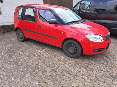 Gebraucht Skoda Roomster 85 PS (62 kW) 2009 Rot Van / Kleinbus