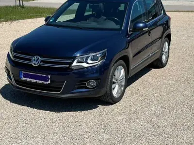 Gebraucht VW Tiguan Sportline 160 PS (117 kW) 2014 Blau SUV