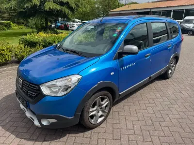 Brugt Dacia Lodgy Stepway 102 HK (75 kW) 2019 Blå MPV