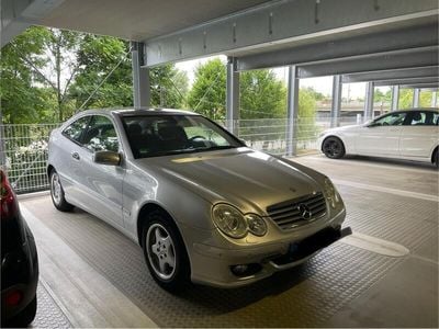 Mercedes C200