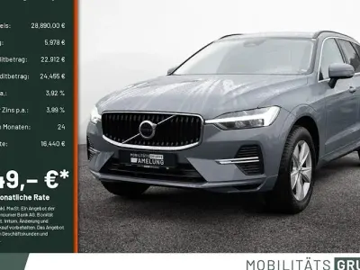 Używany Volvo XC60 Core 197 KM (144 kW) 2023 Szary SUV