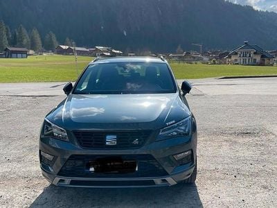 Usata Seat Ateca 4Drive 190 CV (139 kW) 2020 Grigio SUV