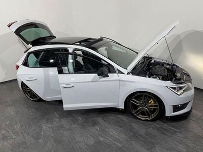 Gebraucht Seat Leon FR 179 PS (131 kW) 2016 Weiß Limousine