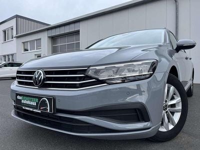 Mondsteingrau Gebraucht 2022 VW Passat Kombi | 21.860 € (Superpreis)