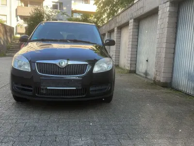 Occasion Skoda Fabia 60 ch (44 kW) 2010 Noir Citadine