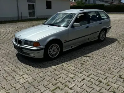 Gebraucht BMW 323 170 PS (125 kW) 1996 Silber Kombi