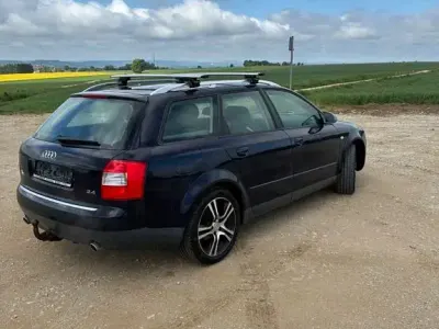 Gebraucht Audi A4 170 PS (125 kW) 2002 Blau Kombi