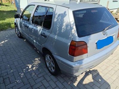 VW Golf III