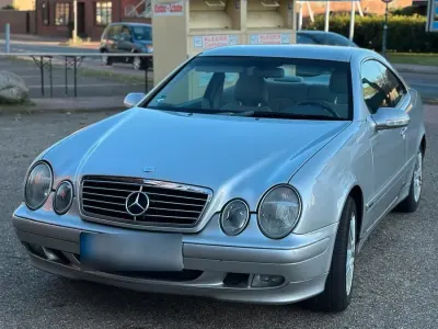 Używany Mercedes CLK200 163 KM (119 kW) 2000 Szary Coupe