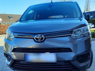 Usata Toyota Proace City City 110 CV (80 kW) 2020 Grigio Monovolume