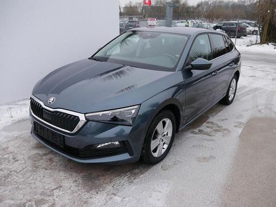 Gebraucht Skoda Scala Style 150 PS (110 kW) 2021 Quarzgrau metallic Kleinwagen