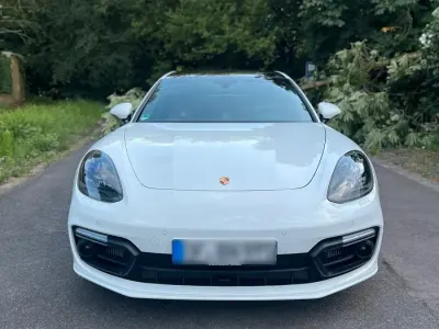Gebraucht Porsche Panamera 462 PS (339 kW) 2020 Weiß Limousine