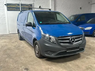 Gebraucht Mercedes Vito 114 PS (83 kW) 2017 Blau Van