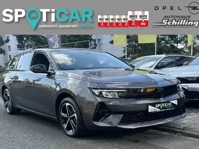 Gebraucht Opel Astra 131 PS (96 kW) 2024 Mondstein grau Kleinwagen