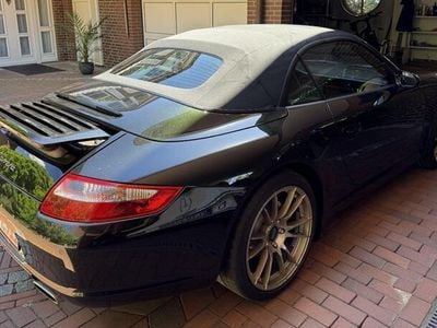Porsche 911 Carrera Cabriolet