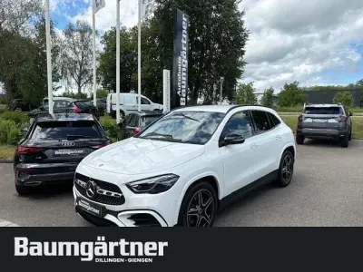Gebraucht Mercedes GLA200 AMG line 150 PS (110 kW) 2025 Weiß SUV