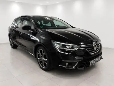 Gebraucht Renault Mégane GrandTour 163 PS (119 kW) 2018 Schwarz Kombi