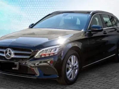 Gebraucht Mercedes C180 Avantgarde 156 PS (114 kW) 2018 Schwarz Kombi