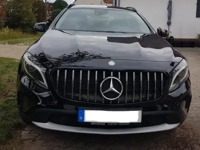 Gebraucht Mercedes GLA200 156 PS (114 kW) 2015 Schwarz SUV