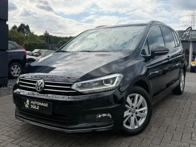 Gebraucht VW Touran Highline 150 PS (110 kW) 2019 Schwarz Van / Kleinbus