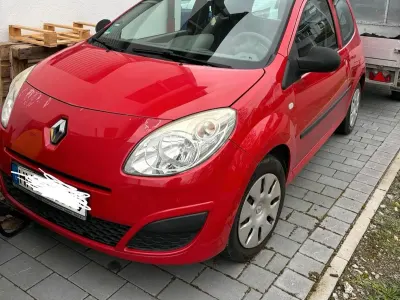 Używany Renault Twingo 74 KM (54 kW) 2009 Czerwony Hatchback