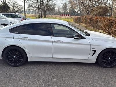 Schwarz Gebraucht 2016 BMW 420 Sport Line Coupé | 18.500 € (Fairer Preis)