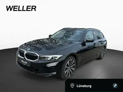 Używany BMW 330 Comfort Edition 245 KM (180 kW) 2022 Czarny Kombi