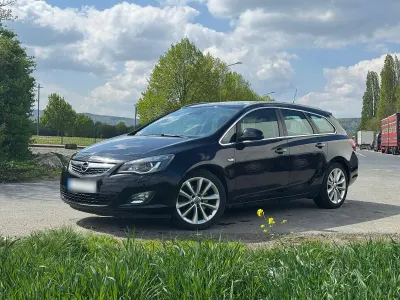 Brugt Opel Astra 180 HK (132 kW) 2011 Sort Stationcar