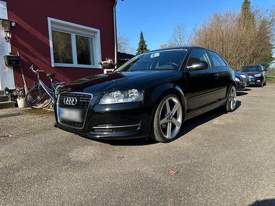 Gebraucht Audi A3 102 PS (75 kW) 2011 Schwarz Kleinwagen