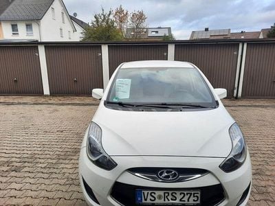 Gebraucht Hyundai ix20 Edition 90 PS (66 kW) 2013 Weiß Kleinwagen
