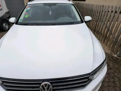 Gebraucht VW Passat 150 PS (110 kW) 2016 Weiß Kombi