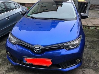Toyota Auris Hybrid