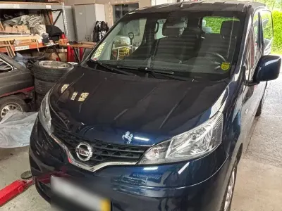 Gebraucht Nissan NV200 110 PS (80 kW) 2012 Blau Van / Kleinbus