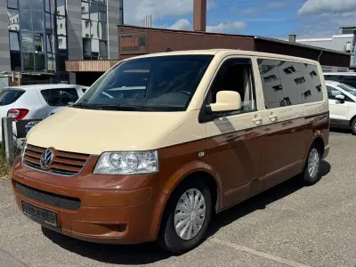 Gebraucht VW Caravelle 131 PS (96 kW) 2008 Gelb Van
