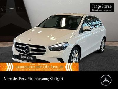 Weiß Gebraucht 2022 Mercedes E250 Style Limousine | 22.490 € (Fairer Preis)