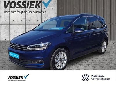 Blau Gebraucht 2024 VW Touran Highline Van / Kleinbus | 38.888 € (Etwas zu teuer)
