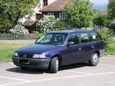 Gebraucht Opel Astra 71 PS (52 kW) 1995 Blau Kombi