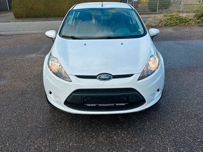 gebraucht Ford Fiesta MIT WENIG KM TÜV NEU