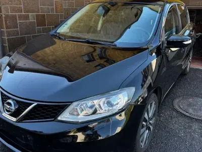 Gebraucht Nissan Pulsar Tekna 116 PS (85 kW) 2014 Schwarz Kleinwagen