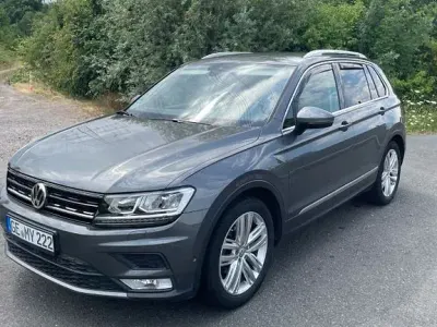 Gebraucht VW Tiguan 125 PS (91 kW) 2016 Grau SUV