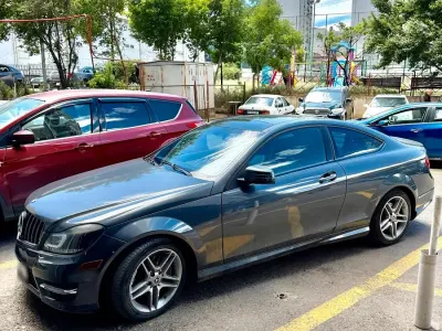 Gebraucht Mercedes C350 306 PS (225 kW) 2012 Andere farben Coupé