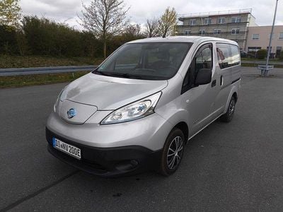 Gebraucht Nissan e-NV200 Tekna 80 kW (109 PS) 2015 Silber Van / Kleinbus